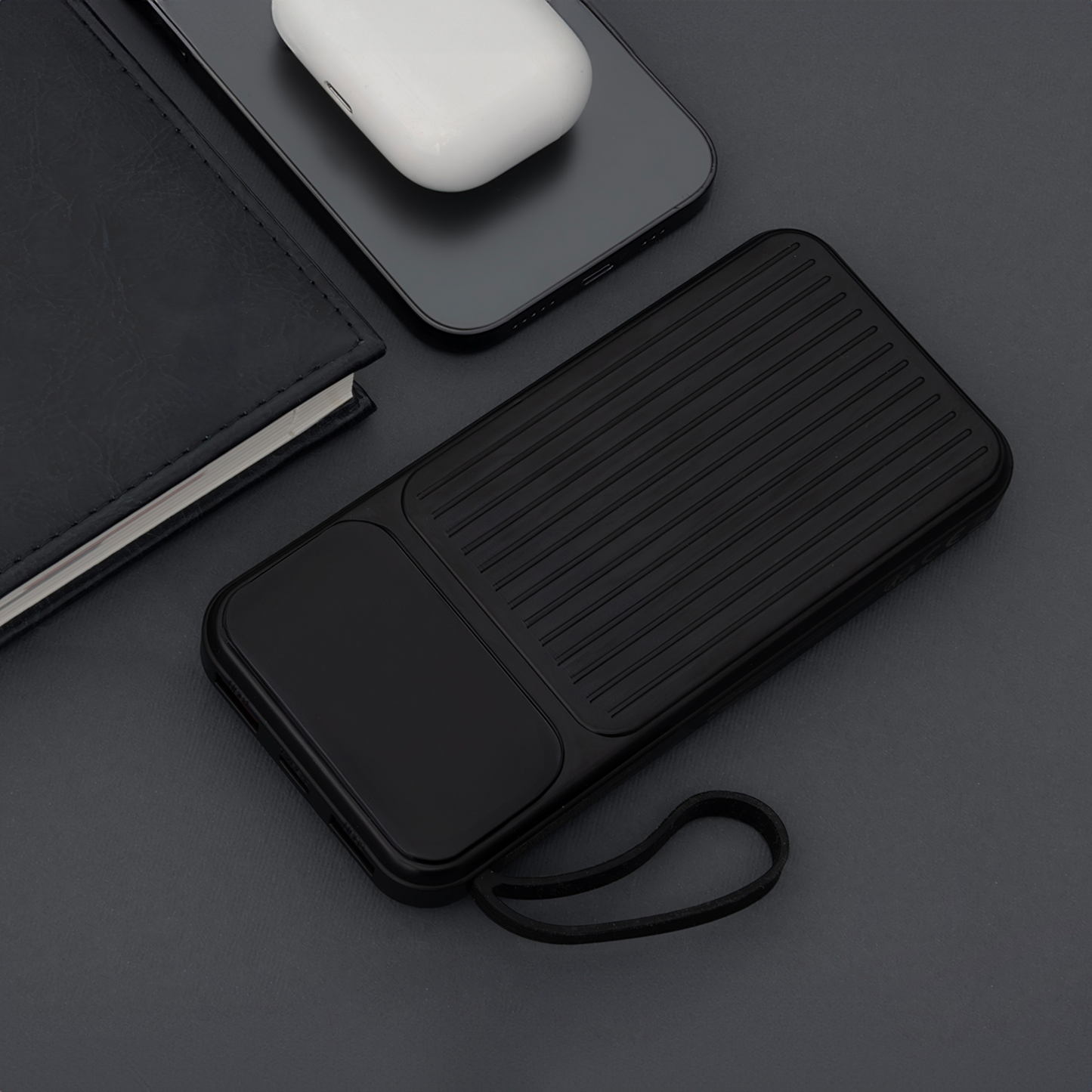 Externá batéria MaXlife MXPB-06, 10000mAh, 22.5W, QC + PD, 1 x Lightning - 2 x USB-A - 2 x USB-C, Čierna