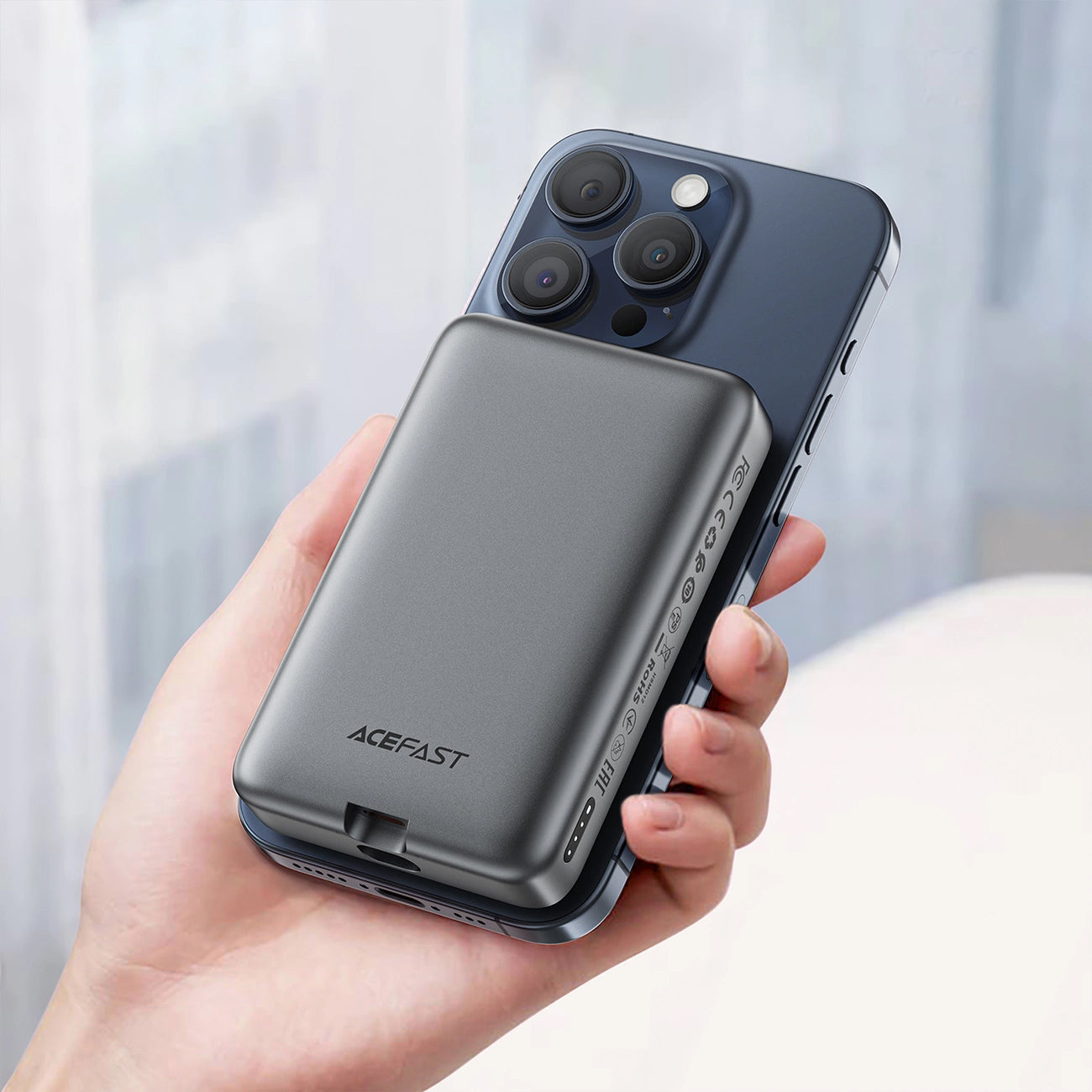 Externá bezdrôtová batéria Acefast M10, 10000mAh, 30W, PD + FQI, 1 x QI - 2 x USB-C, Čierna