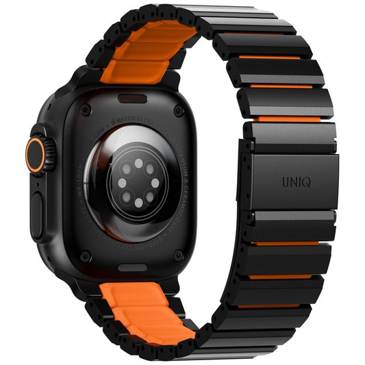 Remienok UNIQ Strova Flex pre Apple Watch 49mm / 46mm / 45mm / 44mm / 42mm Series, čierno-oranžový