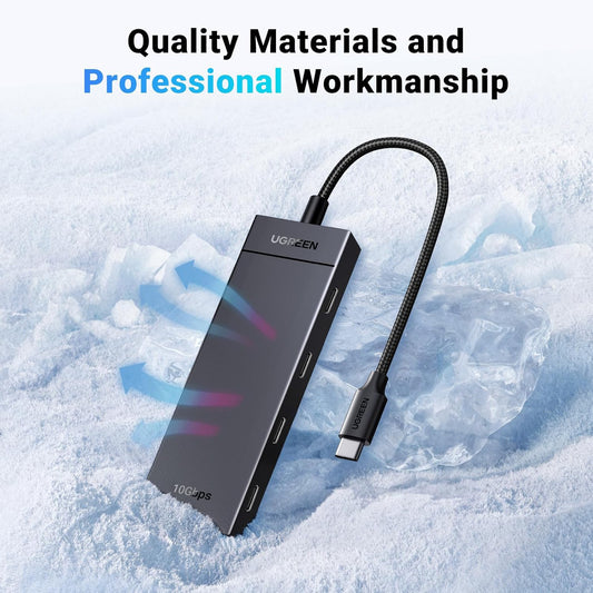 Hub USB-C UGREEN CM806, 4 x USB-C, 0.5m, čierna