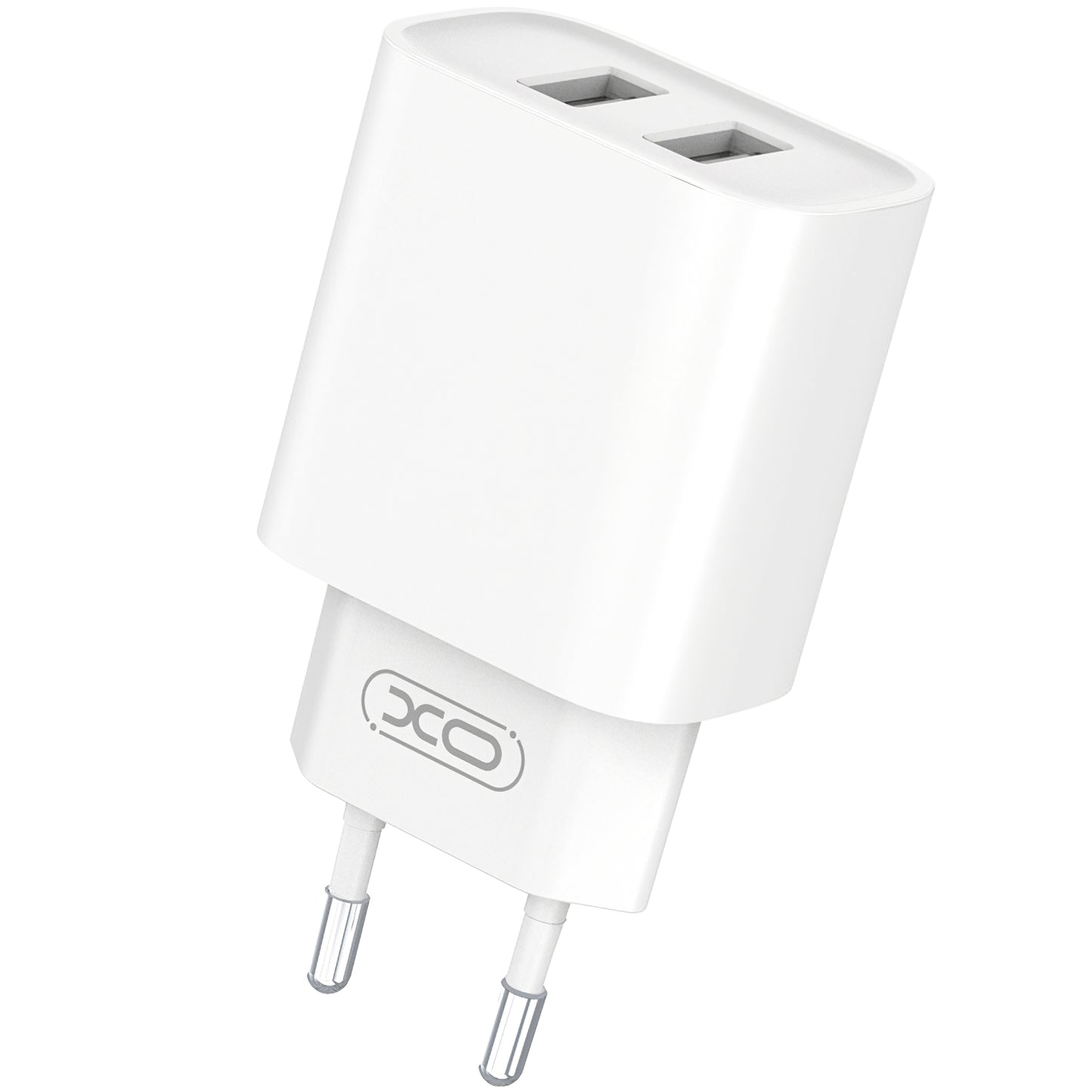 XO Design XO Design BPCE02C Sieťová nabíjačka s káblom USB-C, 10,5 W, 2,1 A, 2 x USB-A, biela