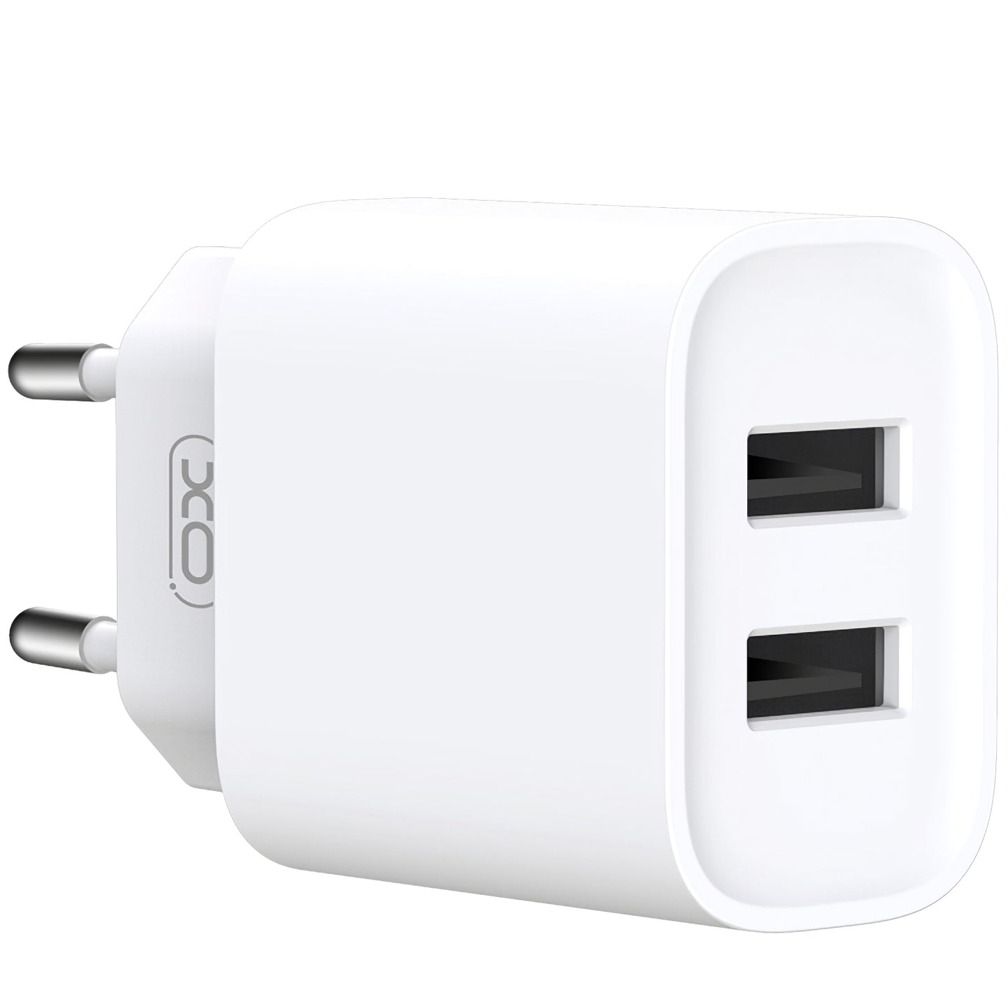 XO Design XO Design BPCE02C Sieťová nabíjačka s káblom USB-C, 10,5 W, 2,1 A, 2 x USB-A, biela