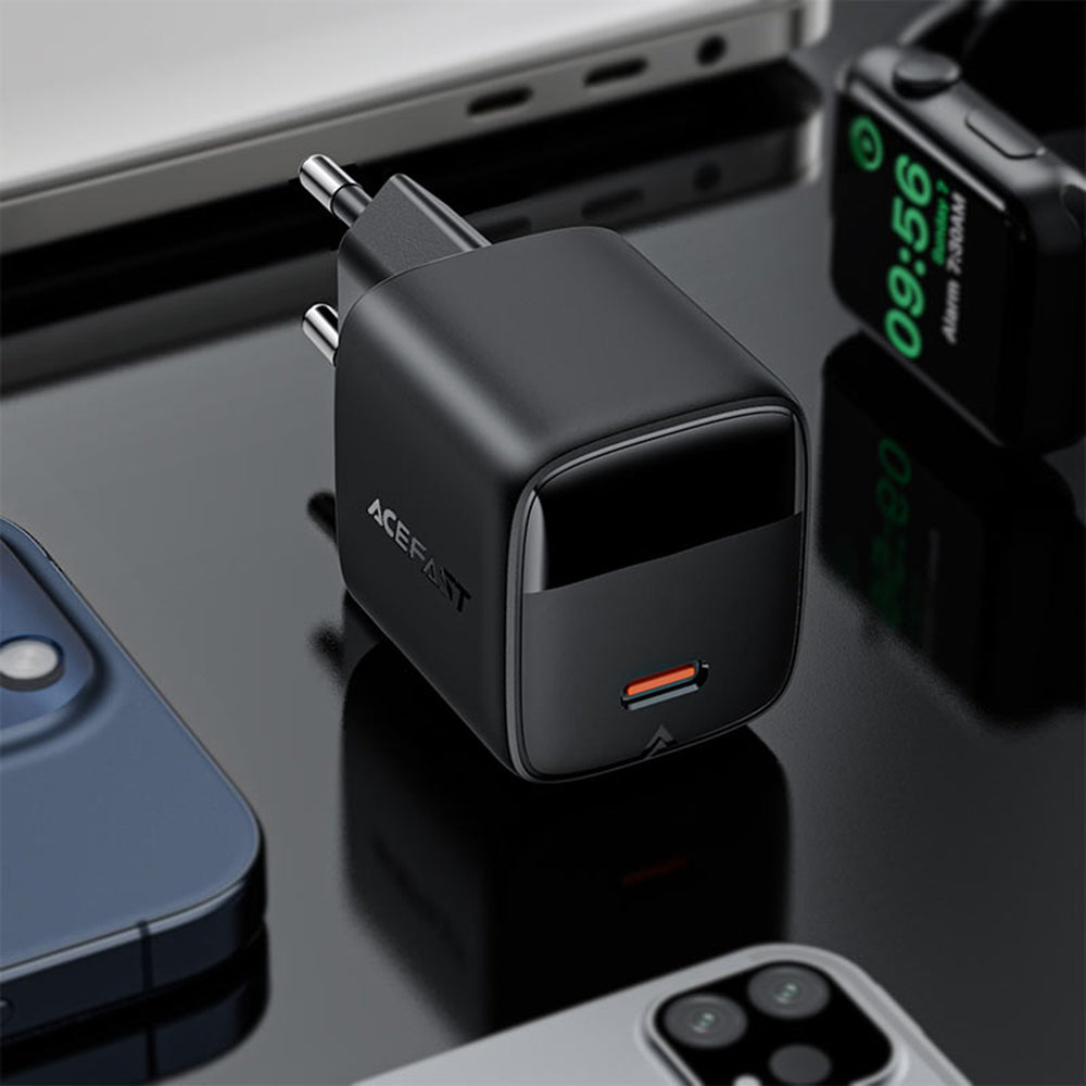 Sieťová nabíjačka s káblom USB-C Acefast A115 Display, 30W, 3A, 1 x USB-C, Čierna