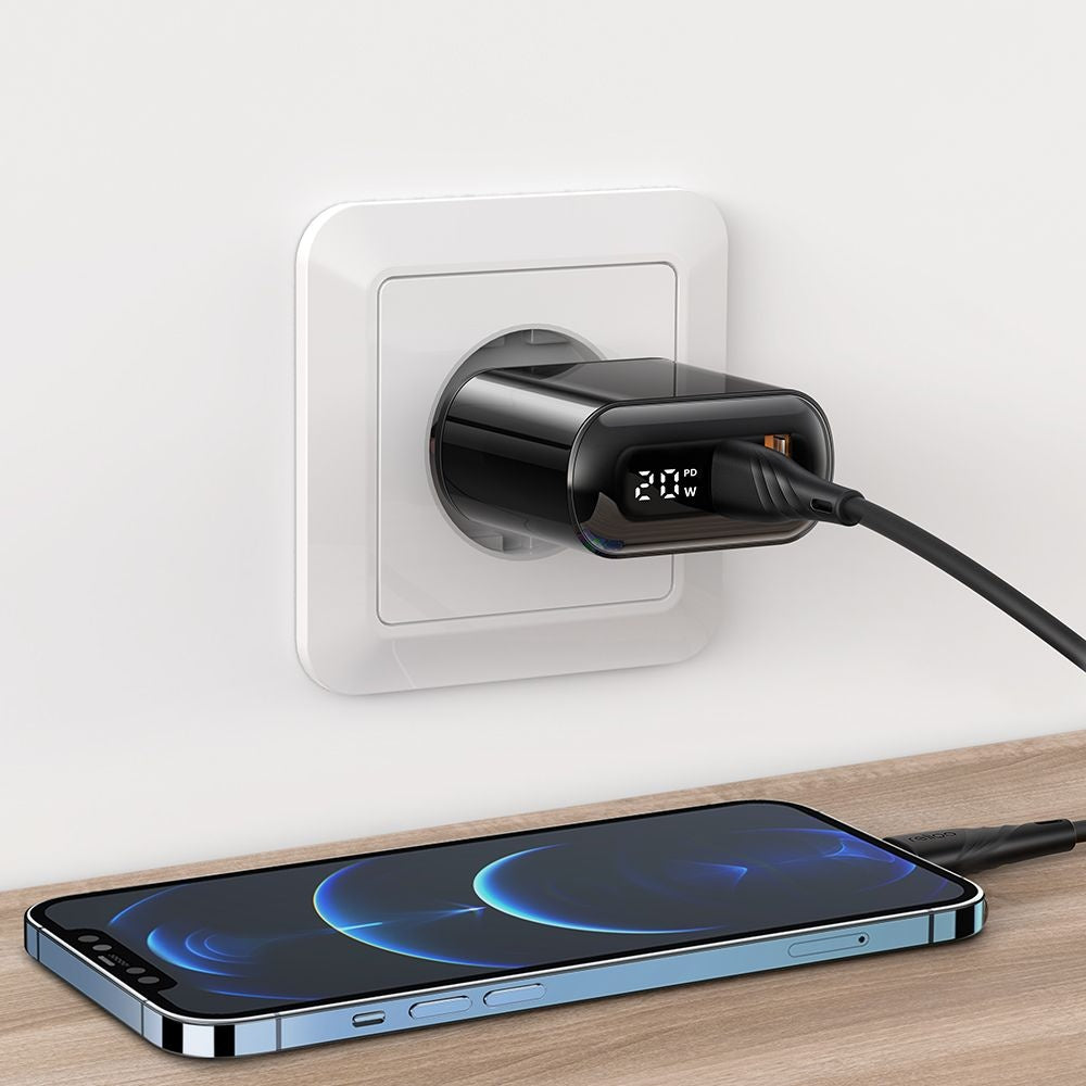 Sieťová nabíjačka McDodo CH-7170 Chocolate Display, 20W, 3A, 1 x USB-A - 1 x USB-C, Čierna