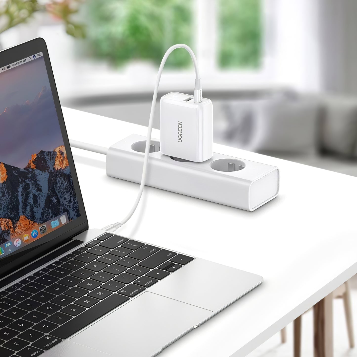 Sieťová nabíjačka UGREEN CD170, 36 W, 3A, 1 x USB-A - 1 x USB-C, biela