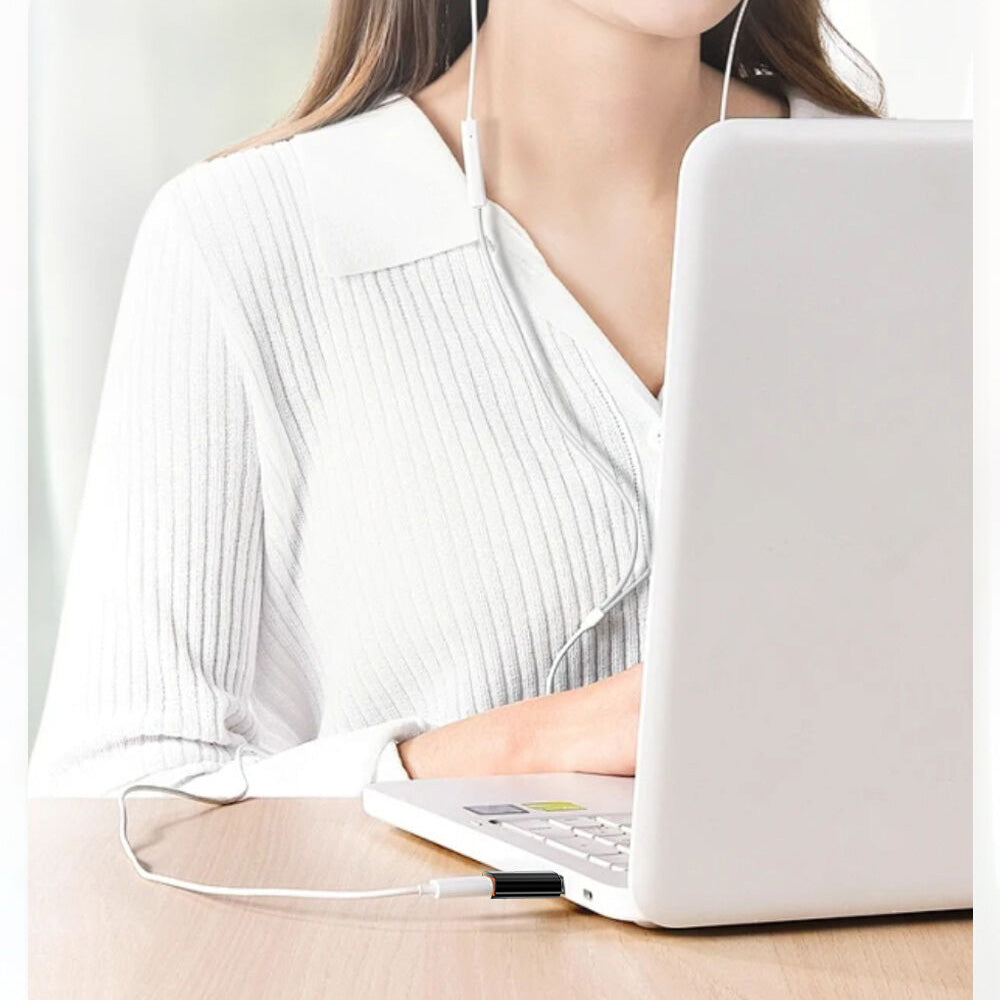 Adaptér pre dáta a nabíjanie USB-C - USB-A Techsuit A5 HyperPort, Čierno Oranžový