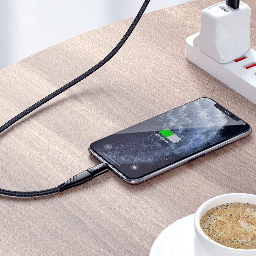 Adaptér pre dáta a nabíjanie USB-C - Lightning McDodo OT-7680, čierny