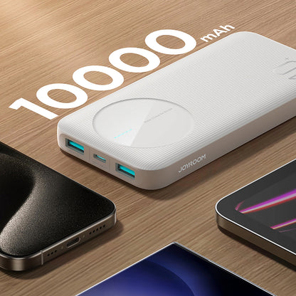 Externá batéria Joyroom JR-PBF12, 10000mAh, 12W, 1 x USB-C - 2 x USB-A, Biela