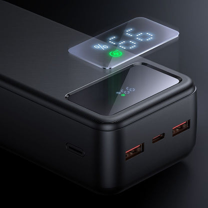 Externá batéria McDodo MC-4240, 30000mAh, 22.5W, QC + PD, 2 x USB-A - 1 x USB-C, Čierna