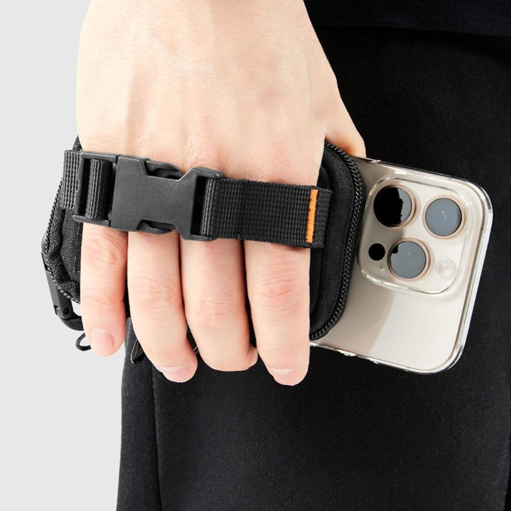 Univerzálna taštička MagSafe pre telefón, Spigen, Snap Zip, čierna