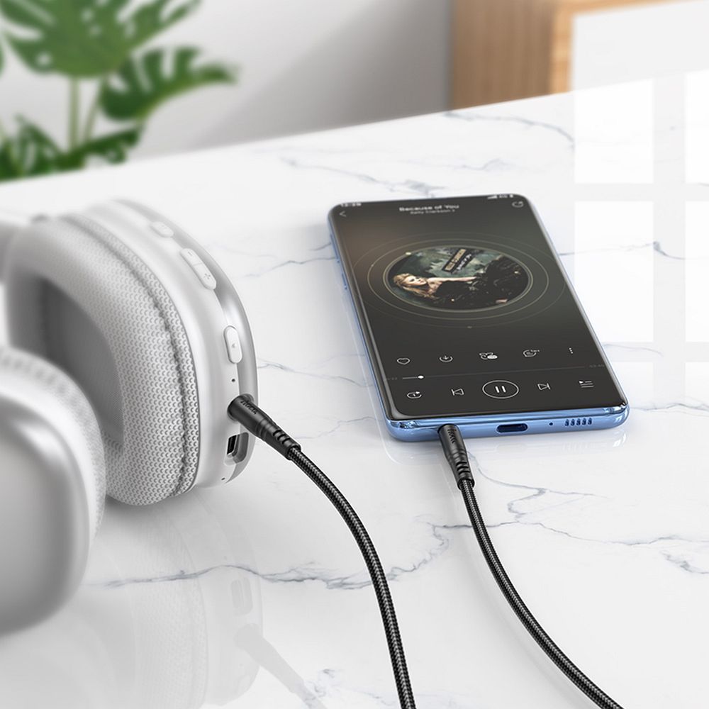 Audio kábel 3.5mm - 3.5mm HOCO UPA24, 1m, čierny