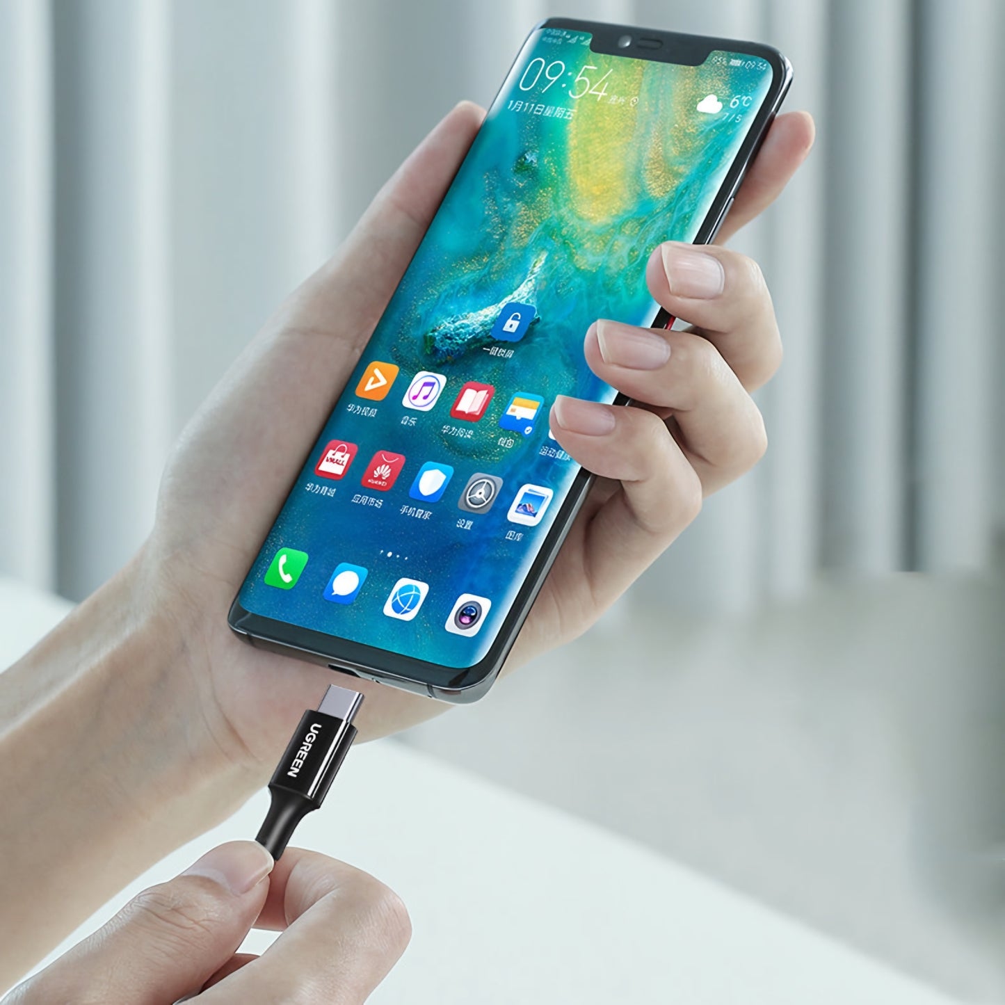 Dátový a nabíjací kábel USB-C - USB-C UGREEN US300, 100W, 2m, Biela