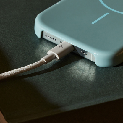 Dátový a nabíjací kábel USB-C - USB-C Beats, 1,5 m, Béžový MDGD4ZM/A