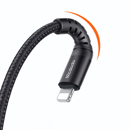 Dátový a nabíjací kábel USB-A - Lightning McDodo CA-2261, 18W, 1m, čierny