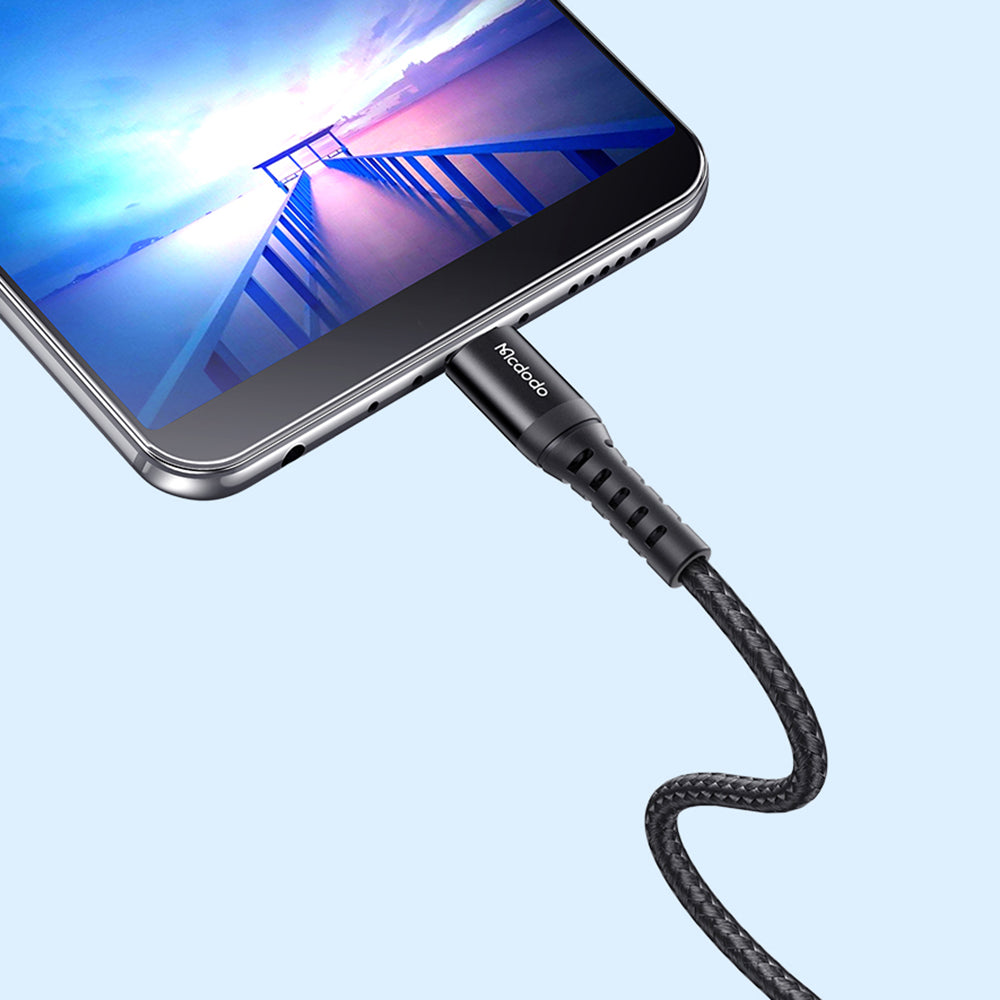 Dátový a nabíjací kábel USB-A - microUSB McDodo CA-2281, 18W, 1m, čierny
