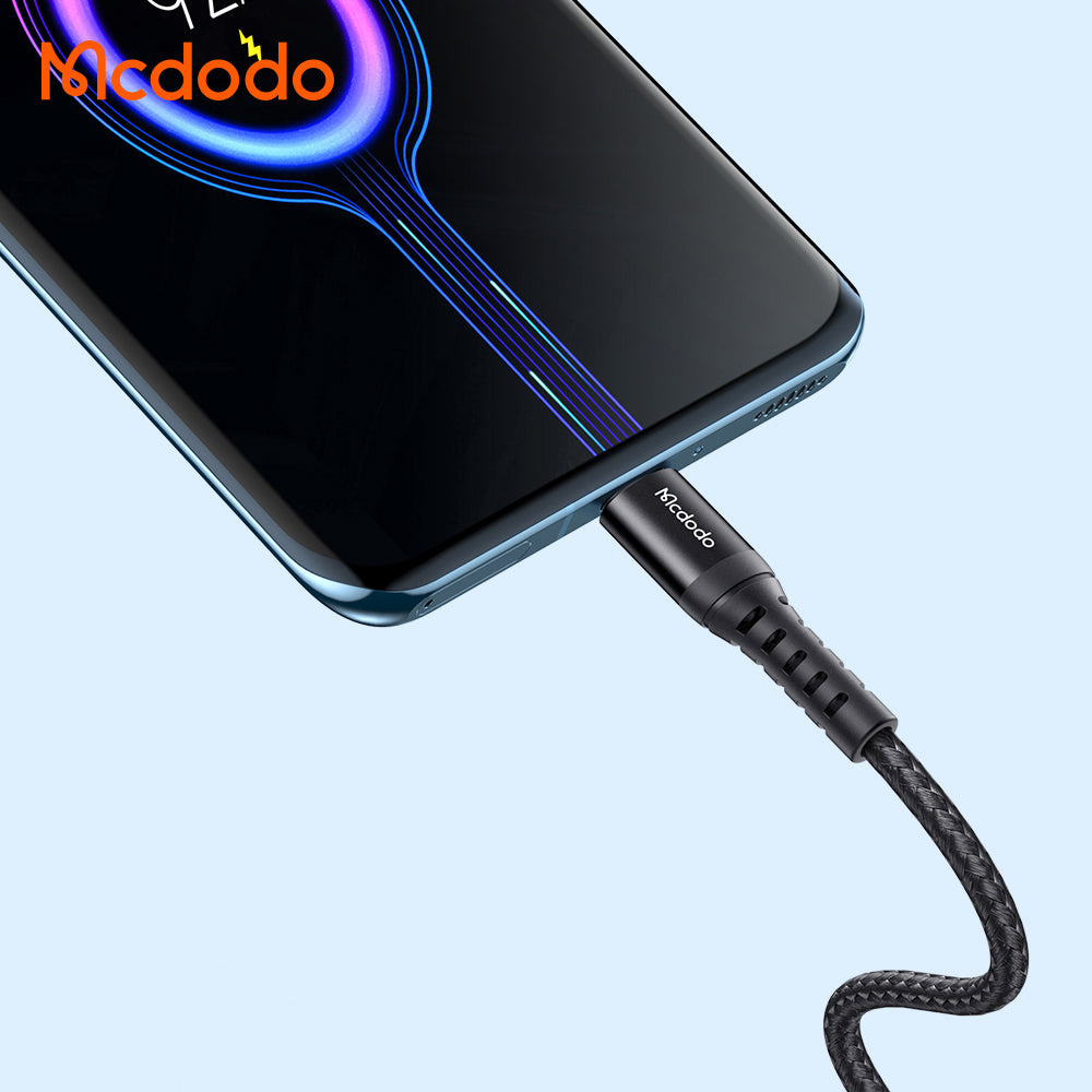 Dátový a nabíjací kábel USB-A - USB-C McDodo CA-2271, 18W, 1m, čierny