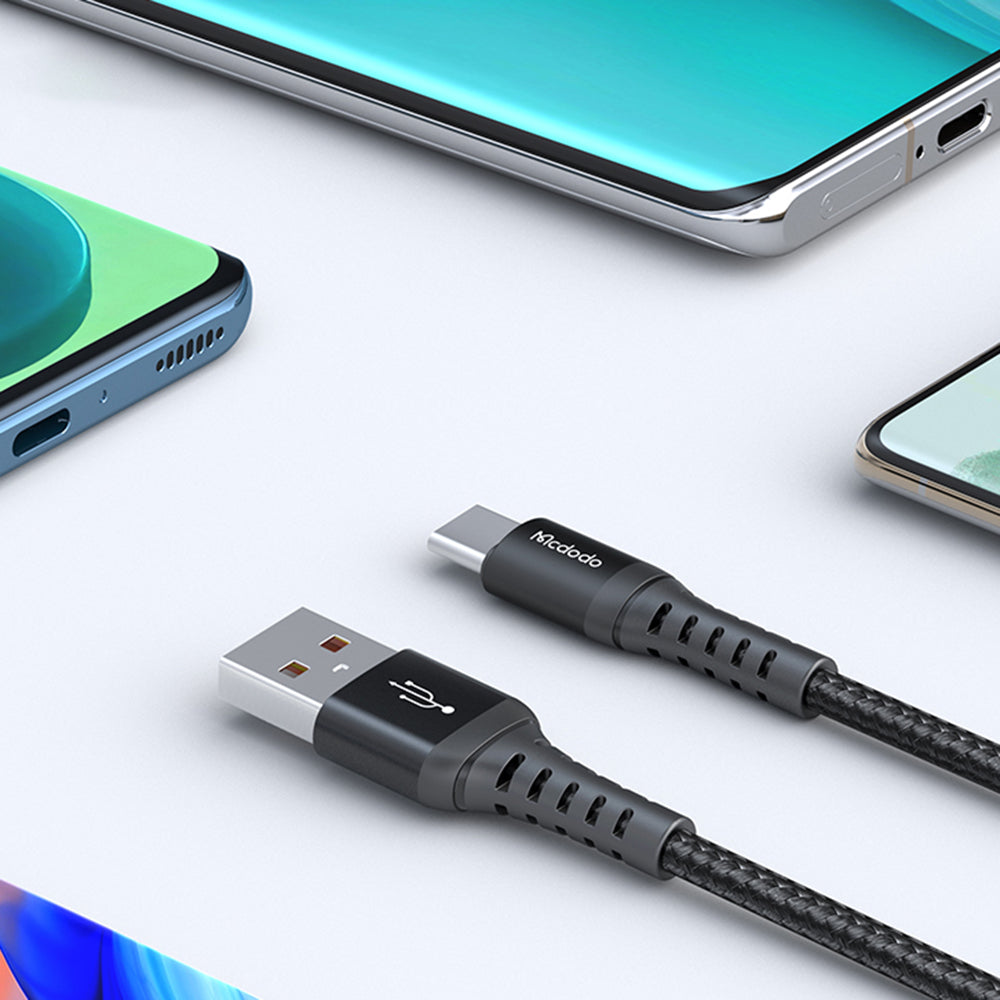 Dátový a nabíjací kábel USB-A - USB-C McDodo CA-2271, 18W, 1m, čierny