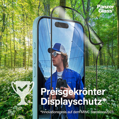 Ochranná fólia na displej PanzerGlass Ultra-Wide Fit EyeCare pre Apple iPhone 16 Pro, Kalené sklo, Full Glue, Čierna