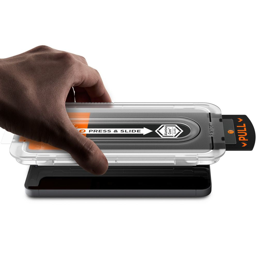 Ochranná fólia na displej Spigen GlastR EZ FIT Pro HD pre Samsung Galaxy S25 FE, Tvrdené sklo, Full Glue