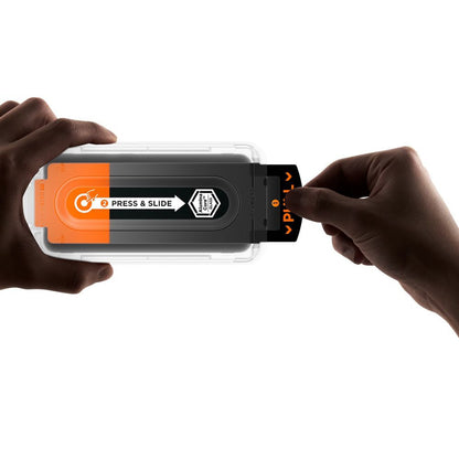 Ochranná fólia na displej Spigen GlastR EZ FIT Pro HD pre Samsung Galaxy S25 FE, Tvrdené sklo, Full Glue