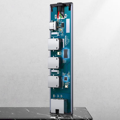 Hub USB UGREEN CM475, 3 x USB-A 3.0 - 1 x USB-C - 1 x RJ45, Sivý