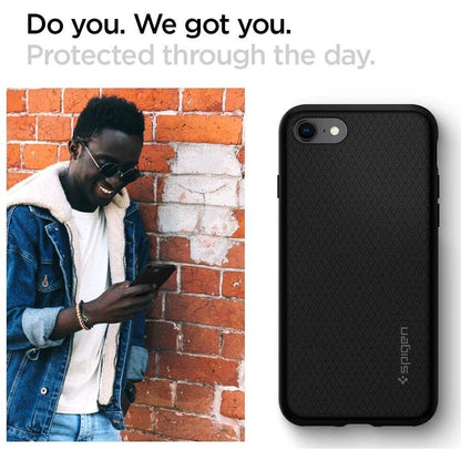 Puzdro pre Apple iPhone SE (2022) / SE (2020) / 8 / 7, Spigen, Liquid Air, Čierne 042CS20511