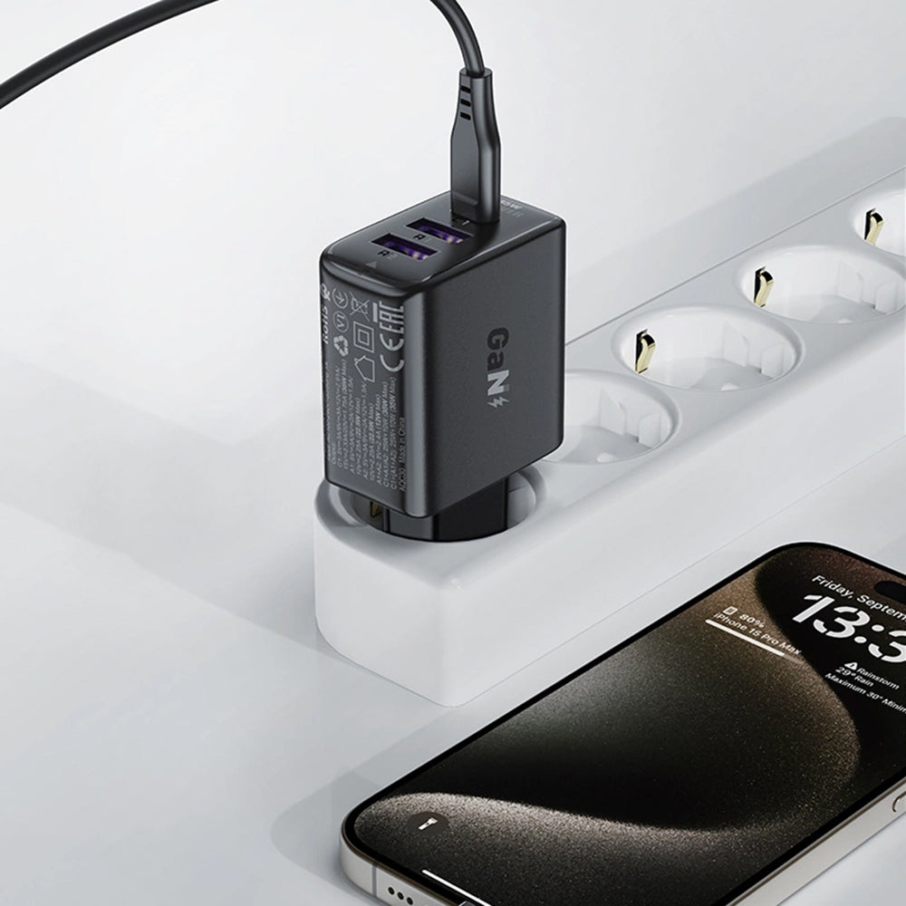 Sieťová nabíjačka Acefast A57, 35W, 3A, 2 x USB-A - 1 x USB-C, Čierna
