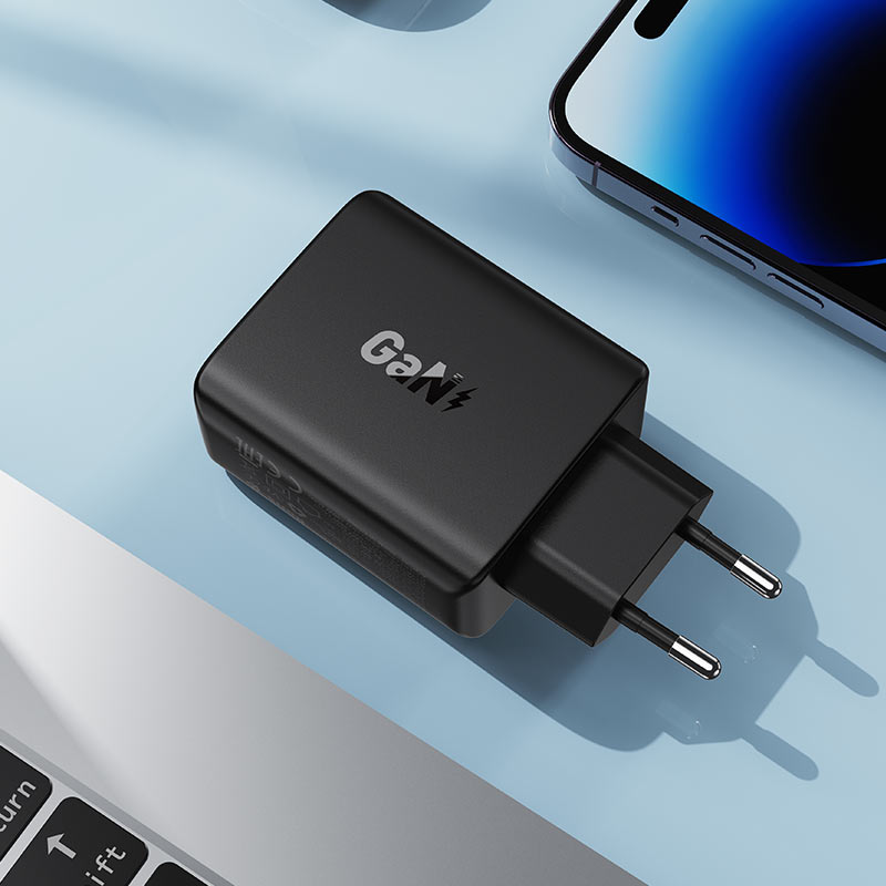 Sieťová nabíjačka Acefast A61, 45W, 3A, 2 x USB-A - 2 x USB-C, čierna