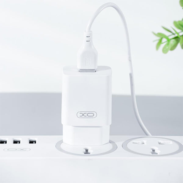 Sieťová nabíjačka s káblom microUSB XO Design L99, 12W, 2.4A, 1 x USB-A, Biela