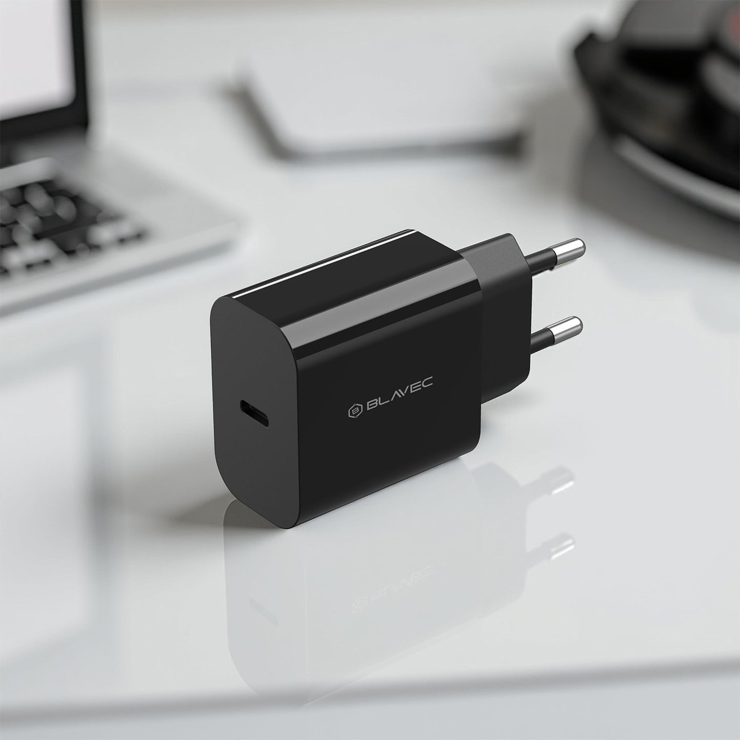 Blavec BC-7 Network Charger with USB-C Cable, 45W, 3A, 1 x USB-C, Black