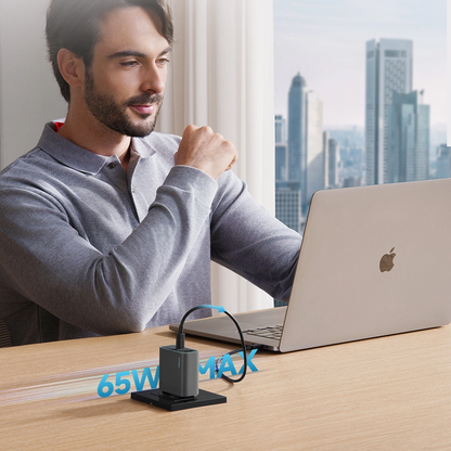 Sieťová nabíjačka Cuktech, 65W, 3A, 1 x USB-A - 2 x USB-C, Sivá CUKAD653EUGR
