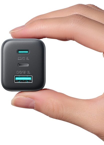 Sieťová nabíjačka Joyroom JR-TO1, 45W, 3A, 1 x Lightning - 1 x USB-A - 1 x USB-C, čierna