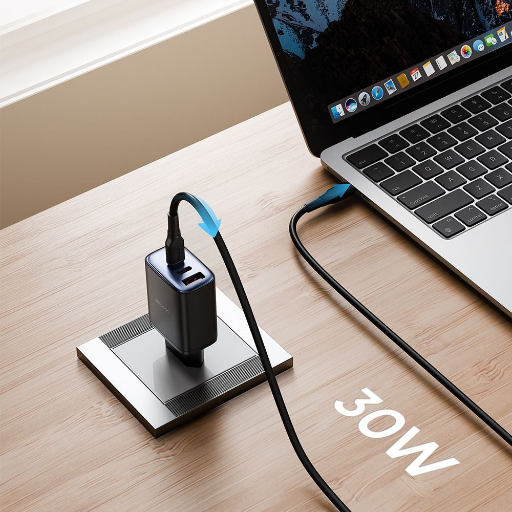 Sieťová nabíjačka McDodo CH-2180 Display, 30W, 3A, 1 x USB-A - 2 x USB-C, Čierna