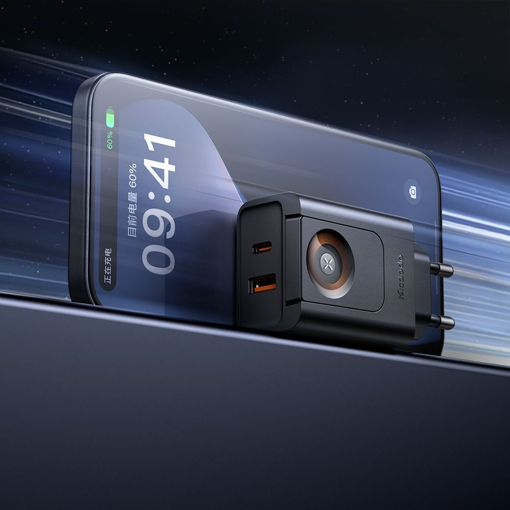 Sieťová nabíjačka McDodo CH-3700 Companion, 30W, 3A, 1 x USB-A - 1 x USB-C, čierna