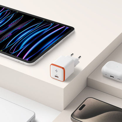 Sieťová nabíjačka Spigen EE301EU Essential, 30W, 3A, 1 x USB-C, biela ACH08449