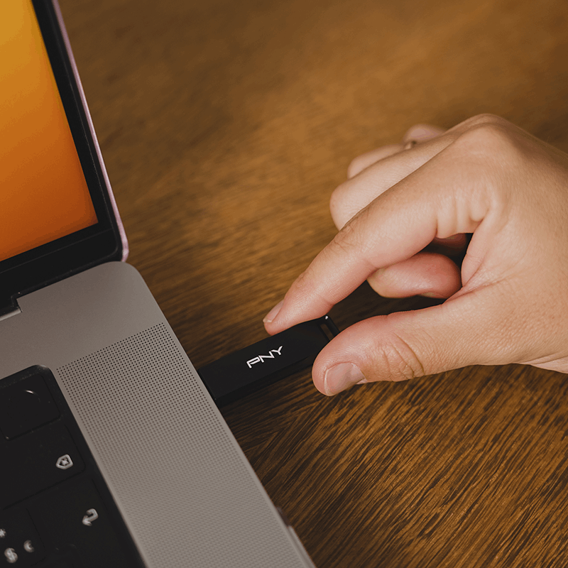 Externá pamäť USB-C PNY PenDrive Elite X, 64Gb P-FDI64GELTXC-GE