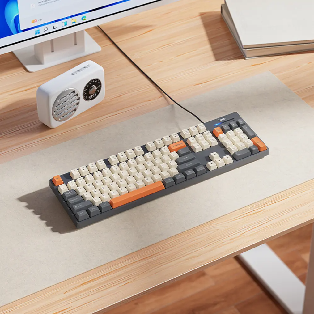 Káblová USB klávesnica HOCO GM61 Tri-Color, 1,45 m, sivá